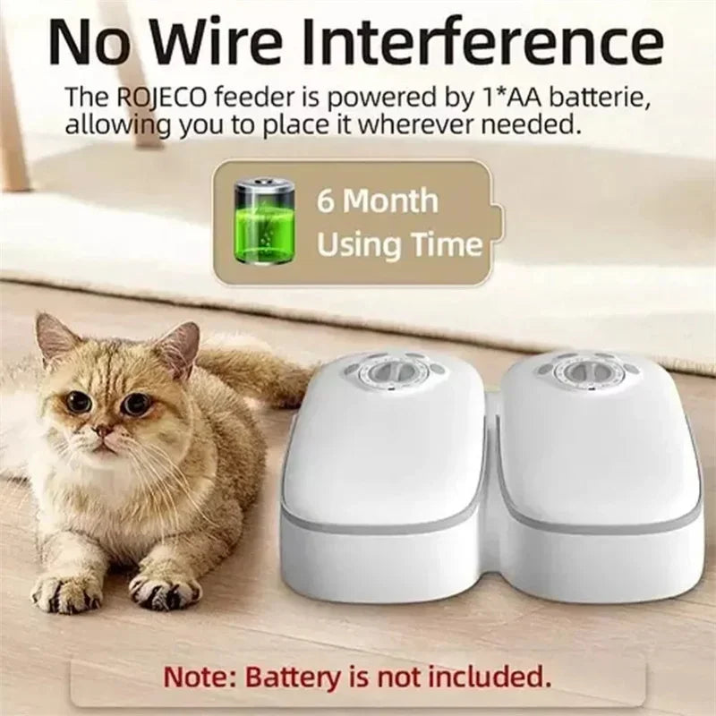 VaultHaus automatic pet food dispenser with no wire interference and 6-month battery life for convenient feeding