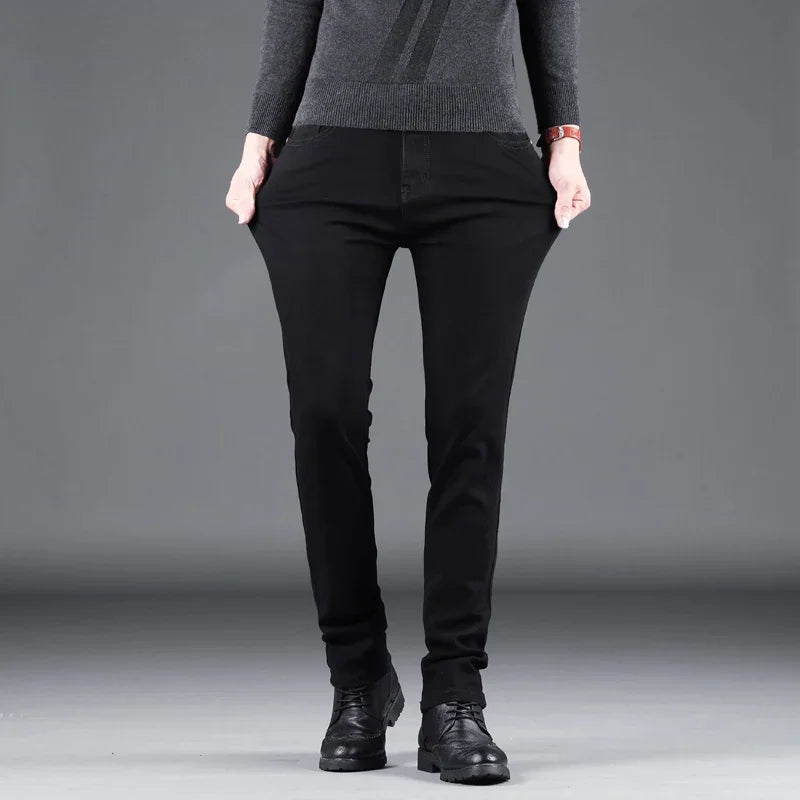 VaultHaus spring autumn men's jeans in black with a slim fit and soft fabric