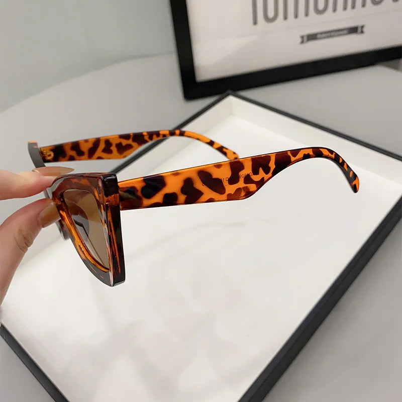 VaultHaus vintage cat eye sunglasses for women with tortoiseshell frame detail