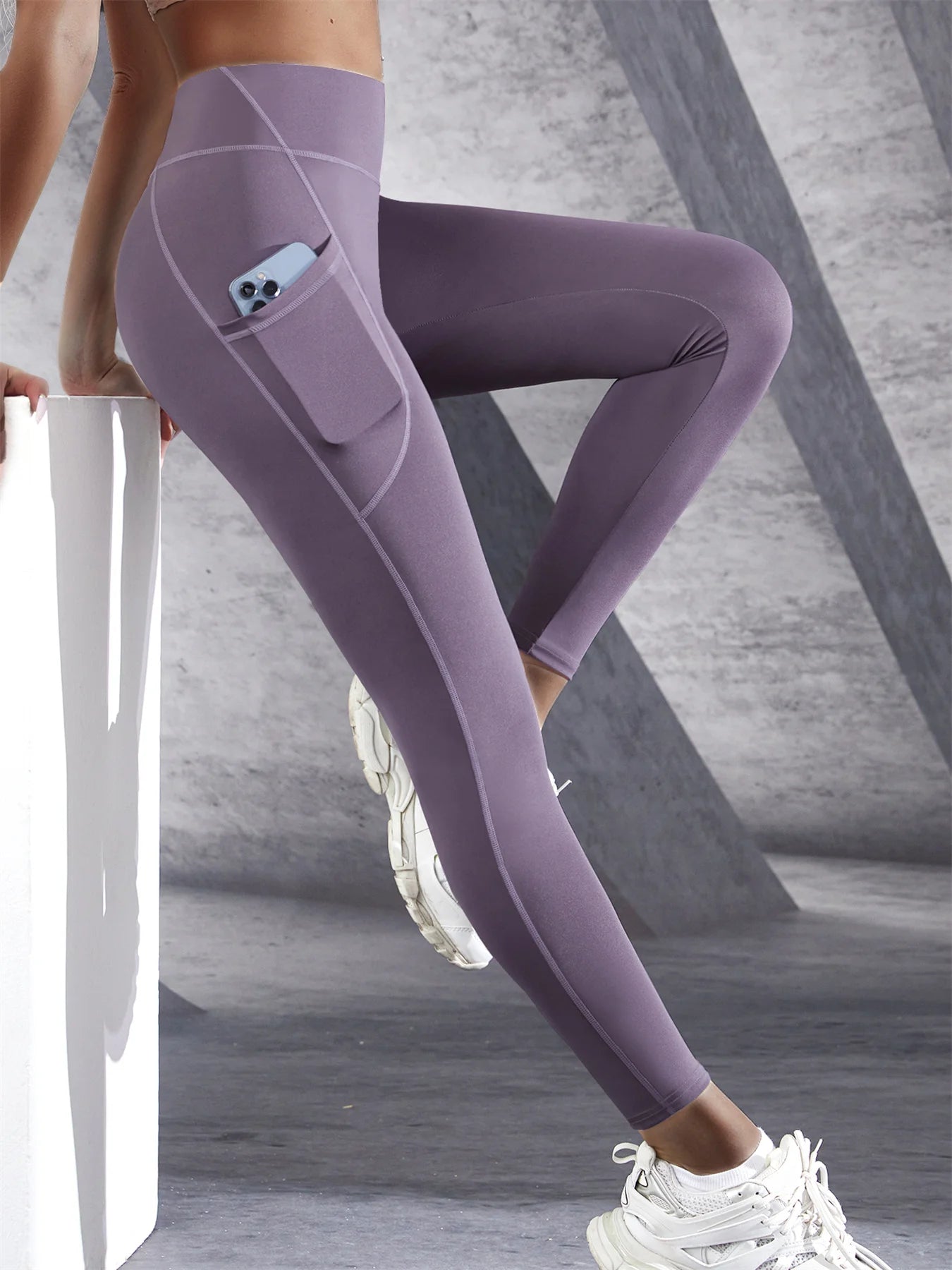Women's Leggings with Pockets - Stylish Comfort