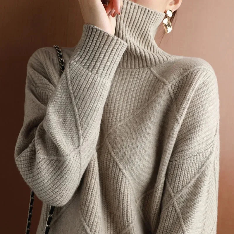 Autumn and Winter New Women's Pullover Sweater Thickened Warmth Fashion Knitted Wool Sweater High Collar