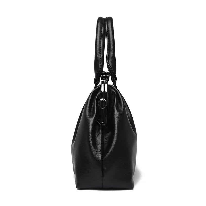 Stylish black high quality PU leather handbag with a sleek design and durable zipper