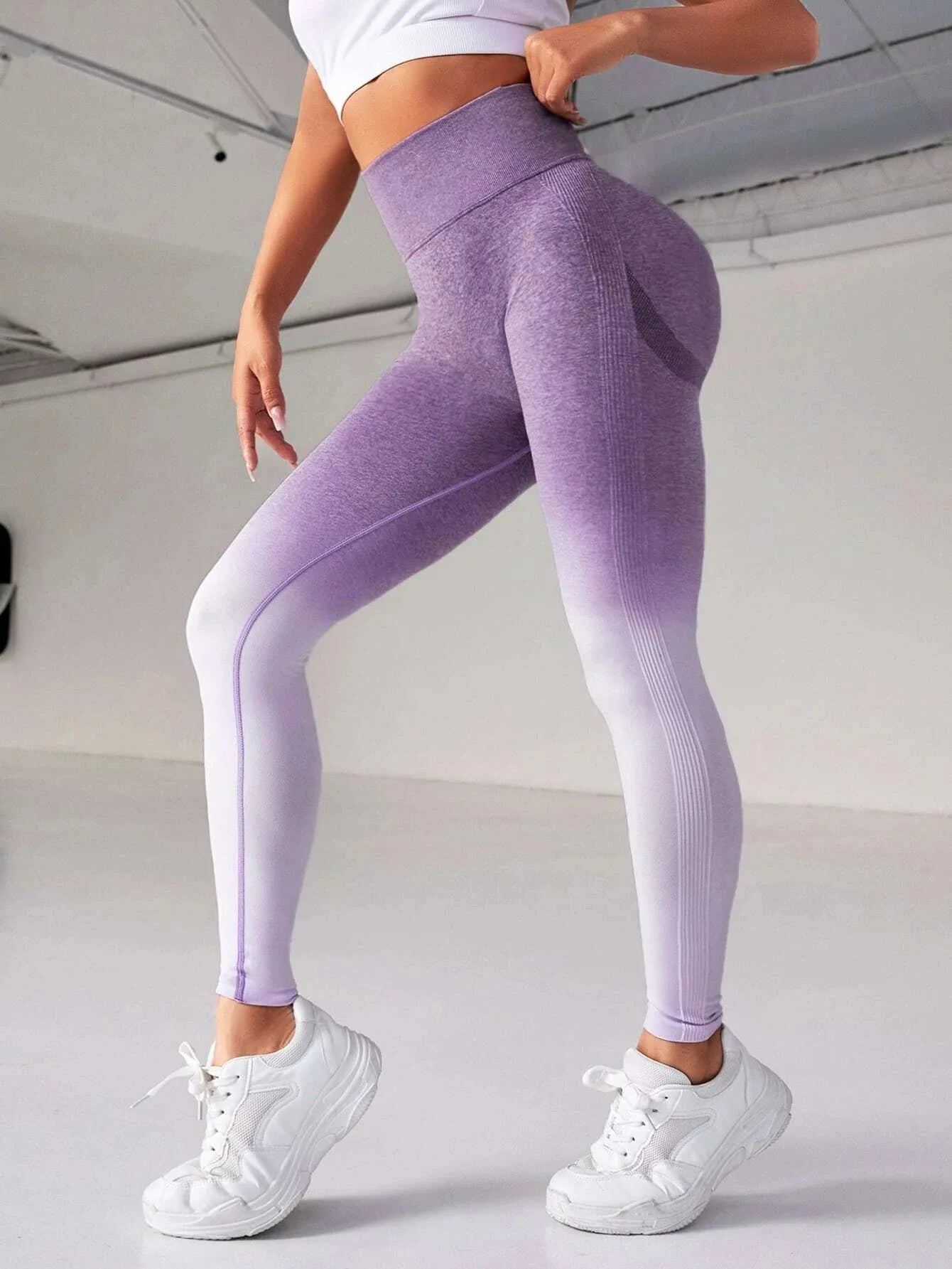 VaultHaus high waist seamless leggings in purple gradient, designed for comfort and style during workouts