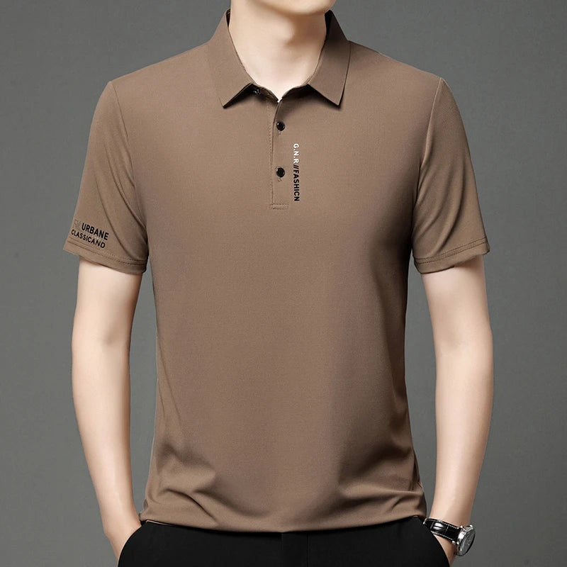 Men's solid color polo shirt for men in brown with modern fit and short sleeves