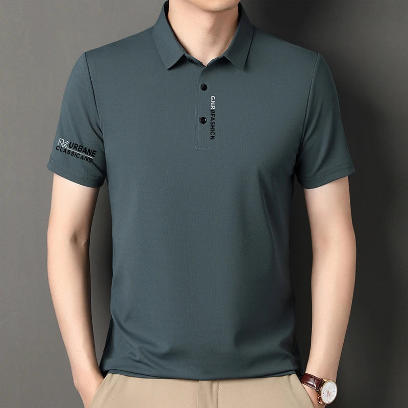 VaultHaus short sleeve solid colour polo for men in dark green with a classic fit and stylish design