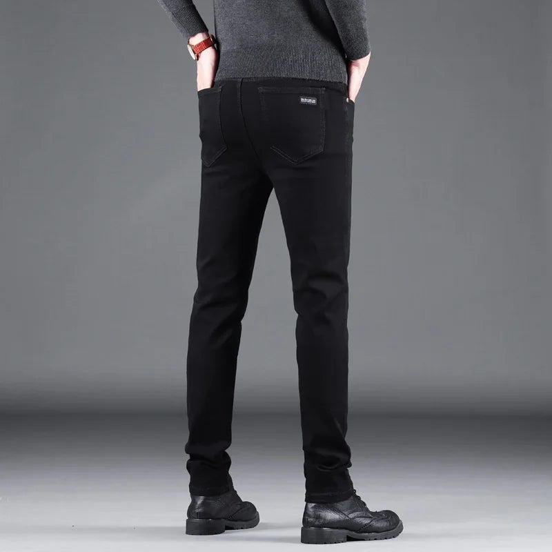 VaultHaus black spring autumn men's jeans with a slim fit design and five-pocket style